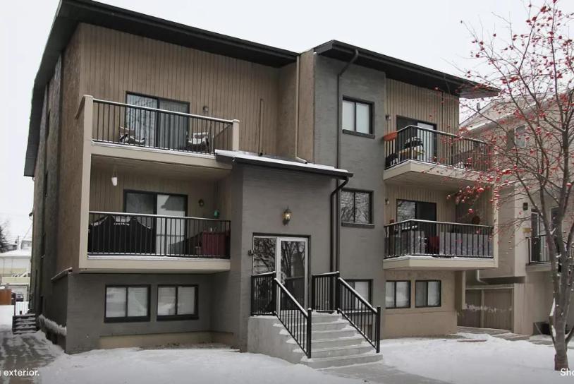 Cozy 2-Bedroom Condo Near Downtown, With Laundry, Parking, Balcony Calgary Exterior photo